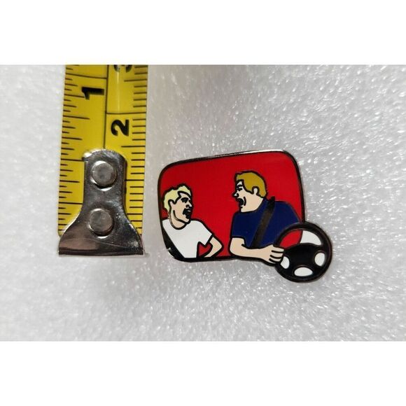 (You‎ Tube) Button Hat Pin YouTube Pinback Pin - Picture 3 of 4